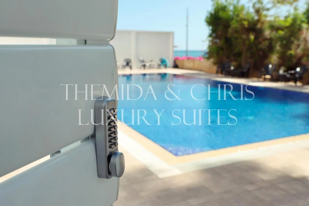 Luxury Penthouse 1Br-Seafront-Seasonal Pool-Central Larnaca 0*,