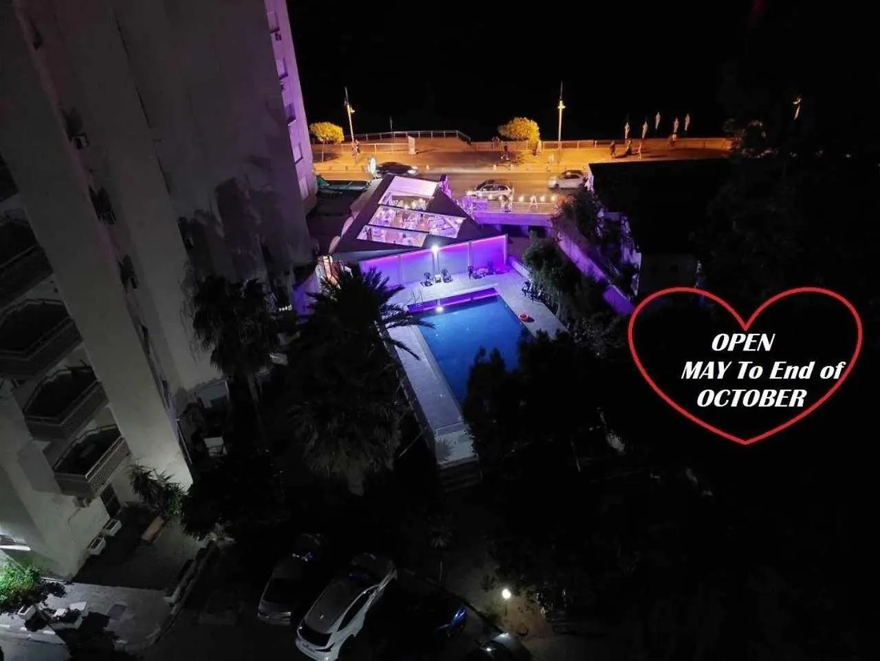 Luxury Penthouse 1Br-Seafront-Seasonal Pool-Central Larnaca 0*,  Cyprus
