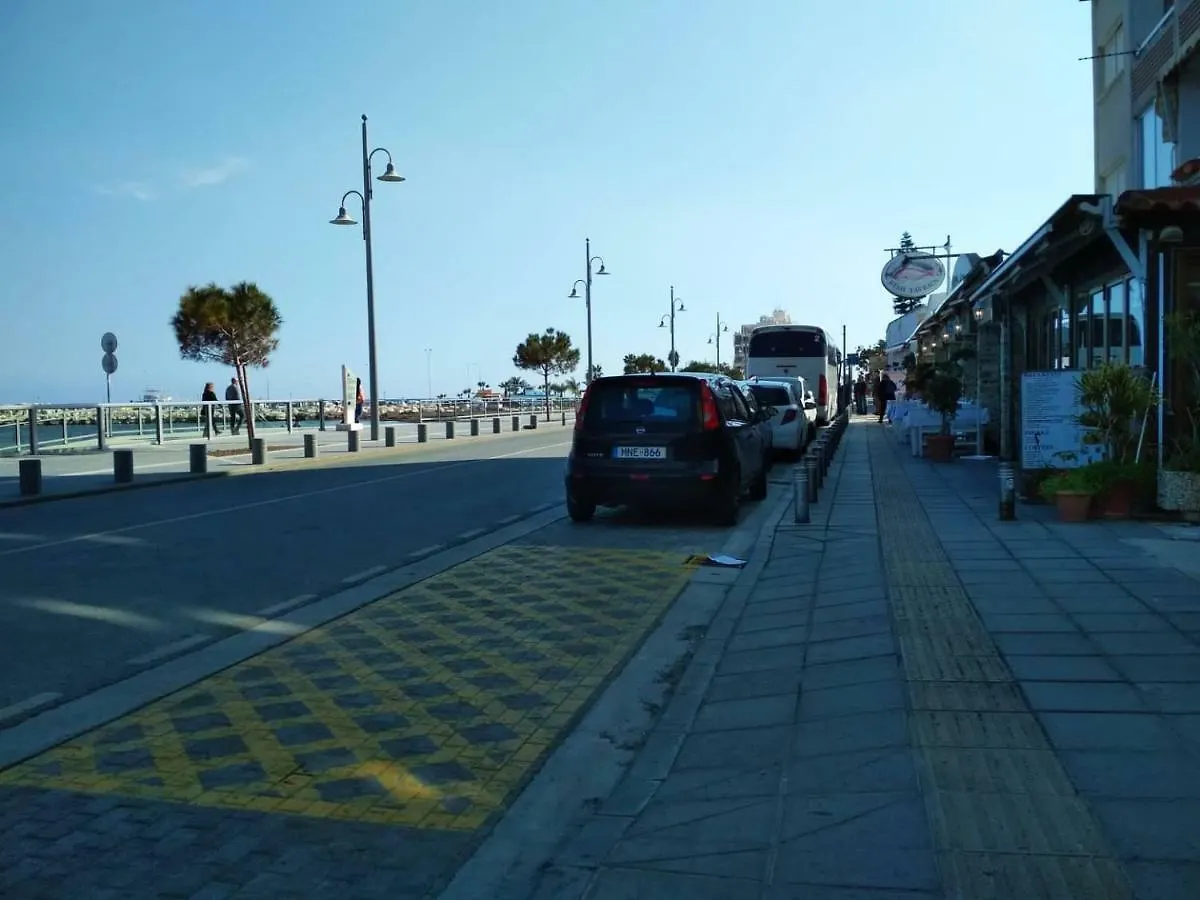 Luxury Penthouse 1Br-Seafront-Seasonal Pool-Central Larnaca 0*,  Cyprus